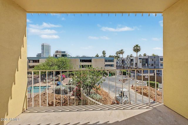 207 W CLARENDON Avenue 2B, Phoenix, AZ 85013