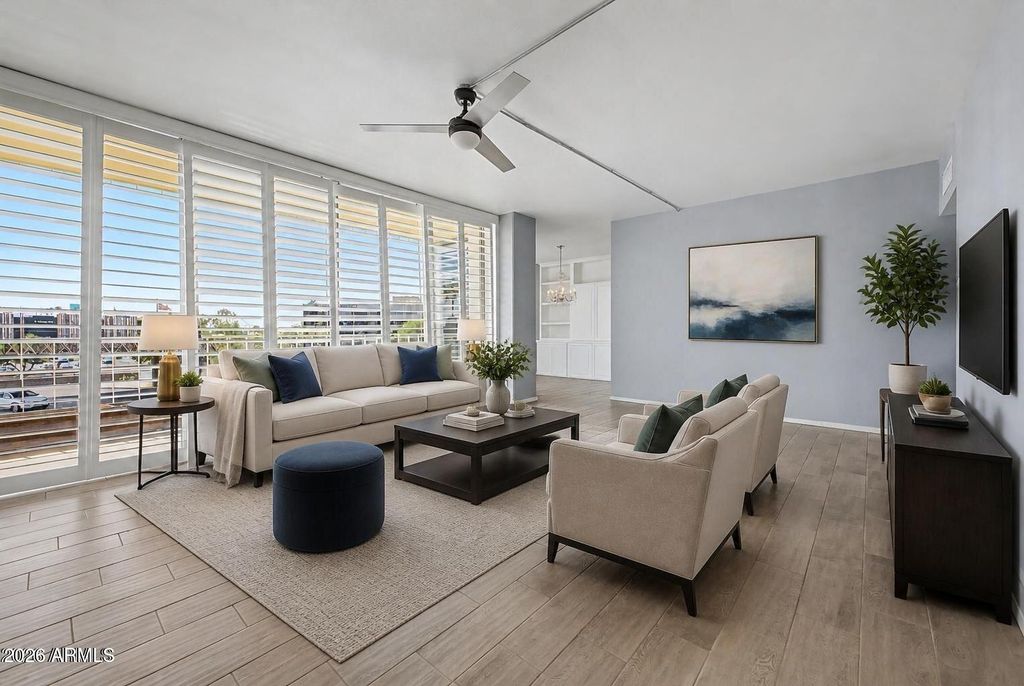 207 W CLARENDON Avenue 2B, Phoenix, AZ 85013