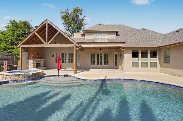 3403 S Birmingham Avenue, Tulsa, OK 74105