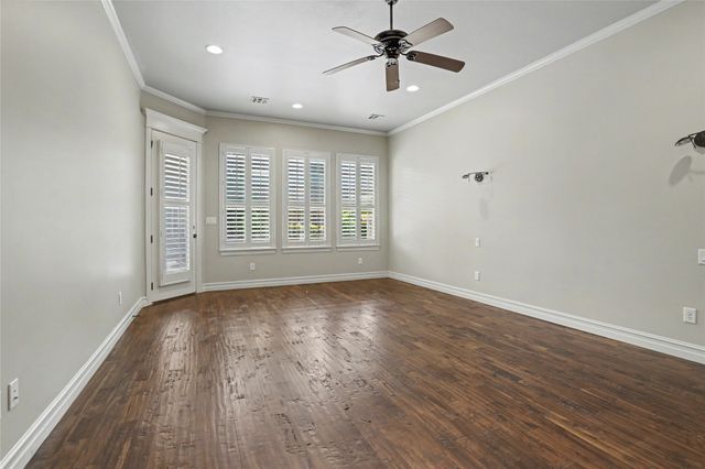 3403 S Birmingham Avenue, Tulsa, OK 74105