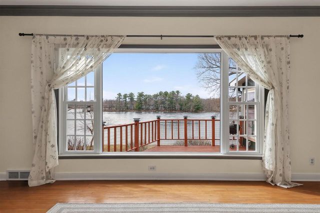 810 3RD STREET SOUTH, Wisconsin Rapids, WI 54494
