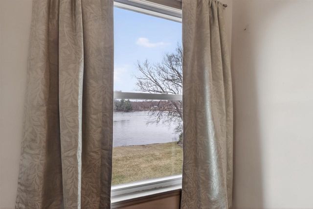 810 3RD STREET SOUTH, Wisconsin Rapids, WI 54494