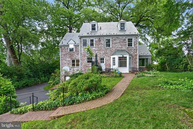 8112 RAYBURN RD, Bethesda, MD 20817