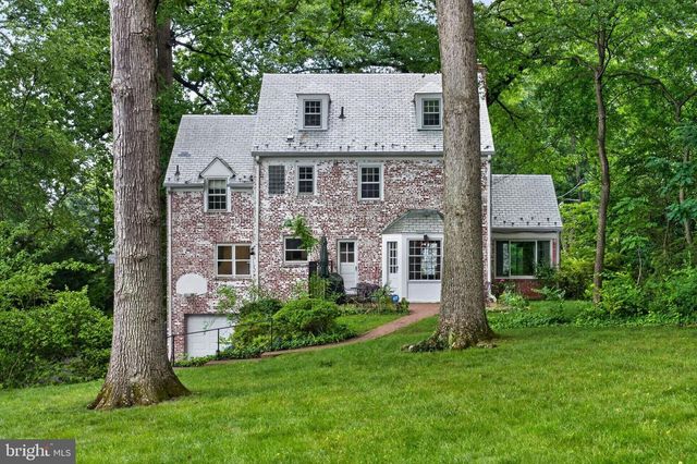8112 RAYBURN RD, Bethesda, MD 20817