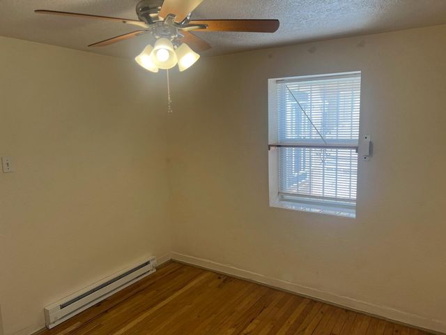 403 Columbia Drive SE, Albuquerque, NM 87106