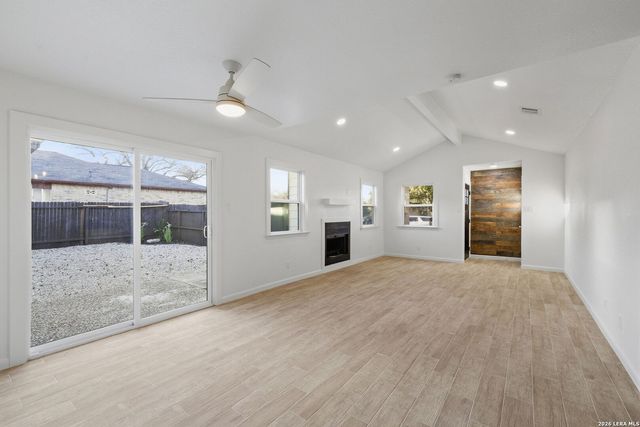 13734 Evanswood, San Antonio, TX 78233