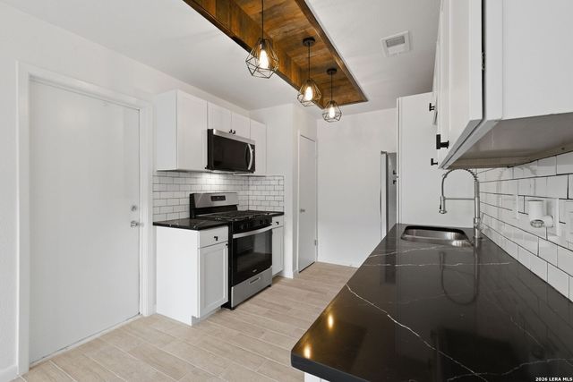 13734 Evanswood, San Antonio, TX 78233