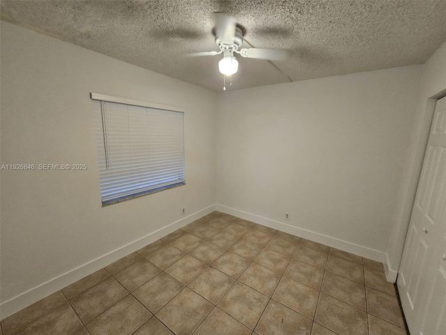 3272 NW 102nd Ter 104-E, Coral Springs, FL 33065