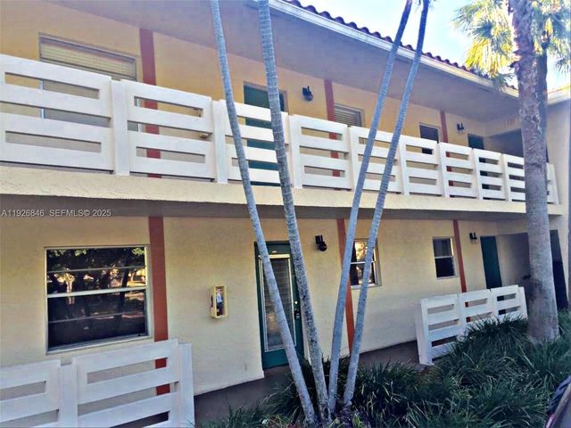 3272 NW 102nd Ter 104-E, Coral Springs, FL 33065