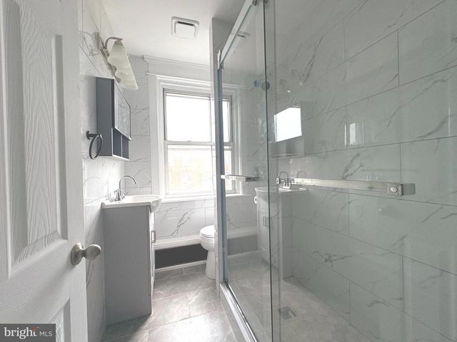 2241 KNORR ST, Philadelphia, PA 19149