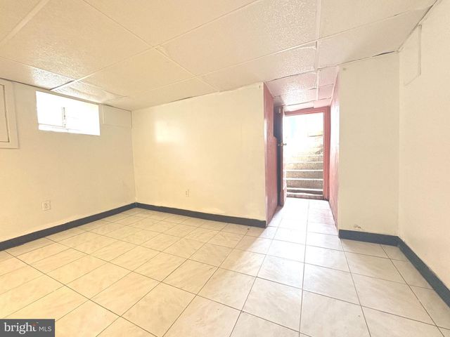 2241 KNORR ST, Philadelphia, PA 19149
