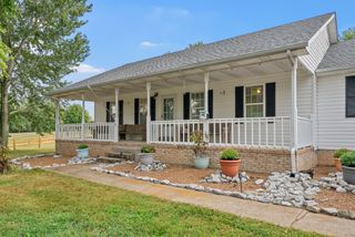 2952 Old Clarksville Springfield Rd, Adams, TN 37010