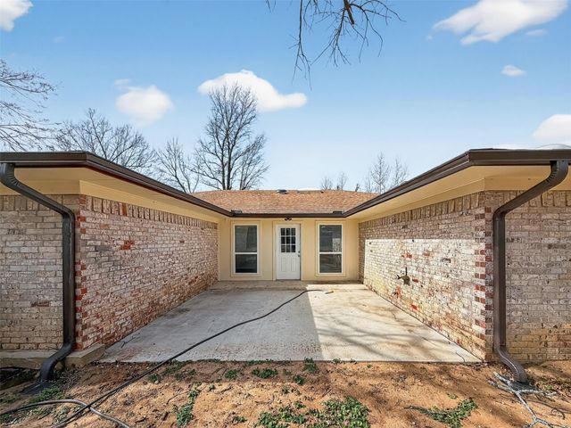 835 38th Street SE, Paris, TX 75462