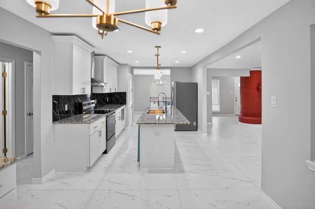 835 38th Street SE, Paris, TX 75462