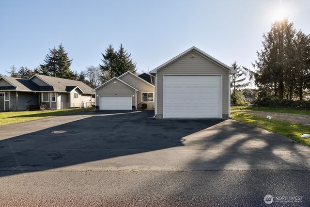 650 Skamokawa Court SE, Ocean Shores, WA 98569