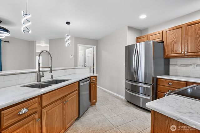 650 Skamokawa Court SE, Ocean Shores, WA 98569