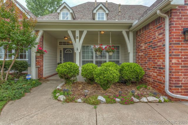 11110 S 3rd Street, Jenks, OK 74037