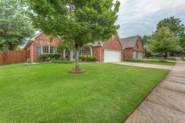 11110 S 3rd Street, Jenks, OK 74037