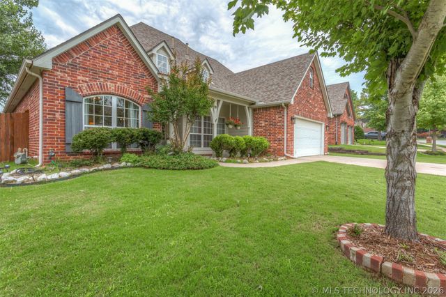 11110 S 3rd Street, Jenks, OK 74037