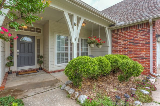 11110 S 3rd Street, Jenks, OK 74037