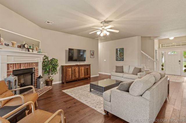 11110 S 3rd Street, Jenks, OK 74037