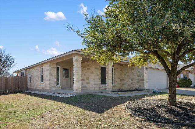 1016 Flanagan DR, Leander, TX 78641