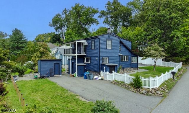 10 Cayuga Trl, Wayne Twp., NJ 07470