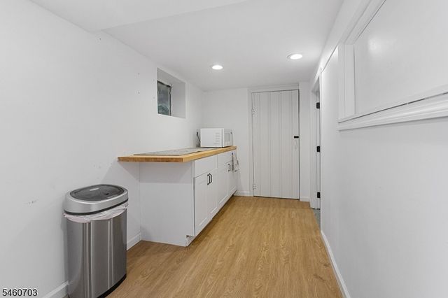 10 Cayuga Trl, Wayne Twp., NJ 07470