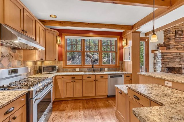 10 Robert Rd, Rye, CO 81069