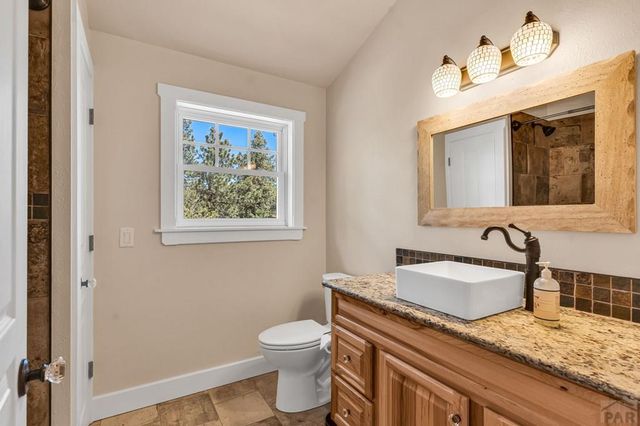 10 Robert Rd, Rye, CO 81069