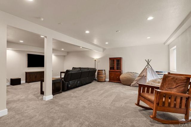 10 Robert Rd, Rye, CO 81069