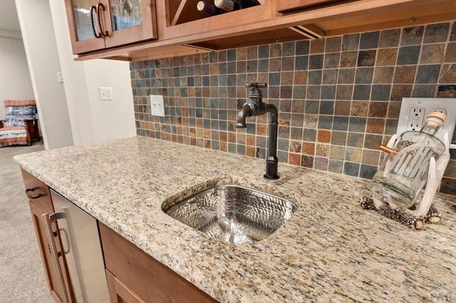10 Robert Rd, Rye, CO 81069