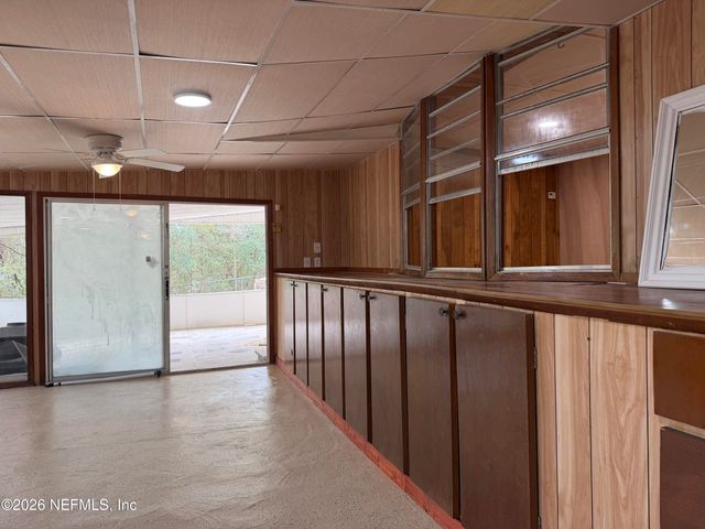 110 KITTY Lane, Interlachen, FL 32148