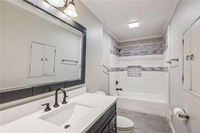 2762 Dresden NE Drive, Atlanta, GA 30341