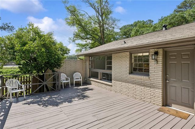 2762 Dresden NE Drive, Atlanta, GA 30341