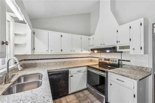 2762 Dresden NE Drive, Atlanta, GA 30341