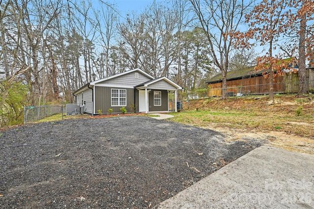 1910 Parkdale Avenue, Gastonia, NC 28052