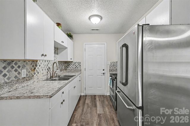 1910 Parkdale Avenue, Gastonia, NC 28052