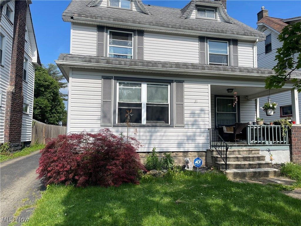 21 Summit Avenue, Niles, OH 44446