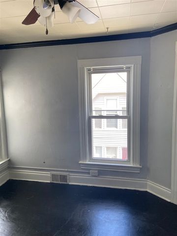 611 Emmet Street, Ypsilanti, MI 48197
