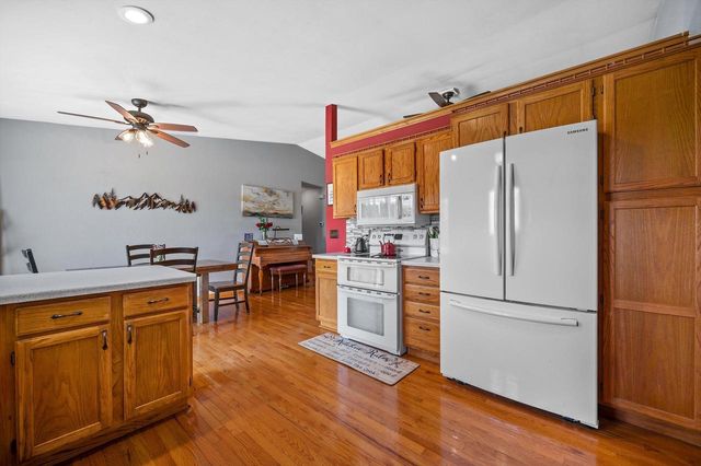 501 Davis STREET, Elkhorn, WI 53121