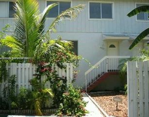 22221 SW 103rd Ct 0, Miami, FL 33190