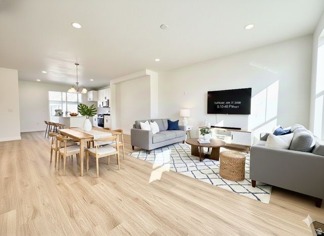 1664 N 1600 W, Layton, UT 84041