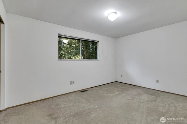 1404 SW 360th Street, Federal Way, WA 98023