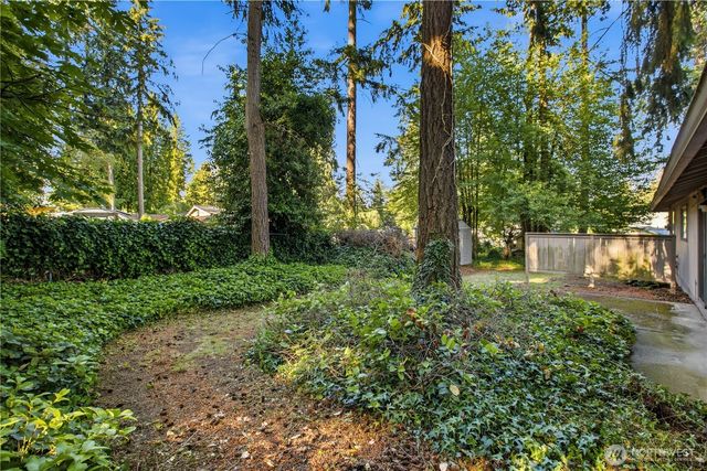 1404 SW 360th Street, Federal Way, WA 98023