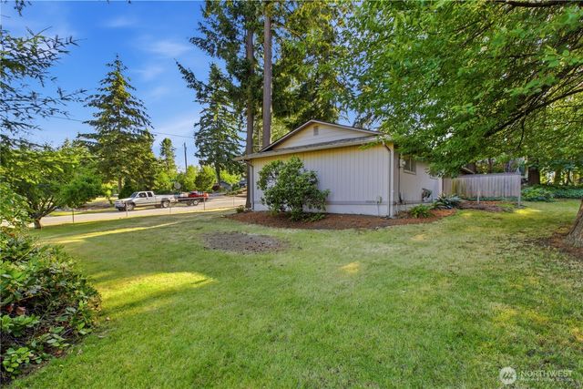 1404 SW 360th Street, Federal Way, WA 98023