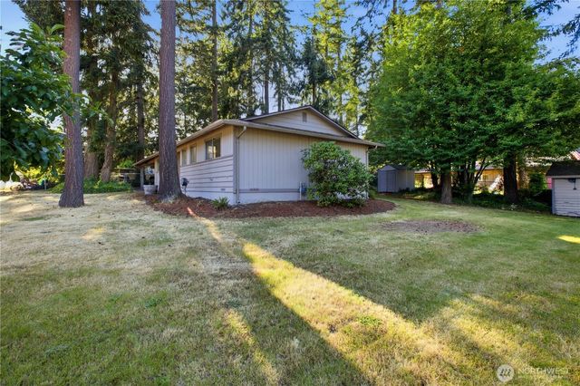 1404 SW 360th Street, Federal Way, WA 98023