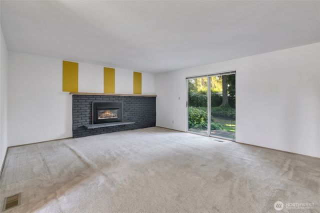 1404 SW 360th Street, Federal Way, WA 98023