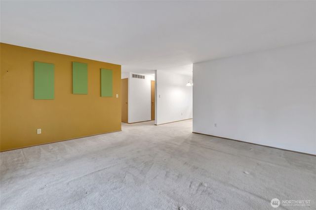 1404 SW 360th Street, Federal Way, WA 98023