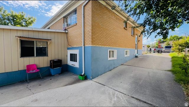 1412 W GILLESPIE AVE, Salt Lake City, UT 84104